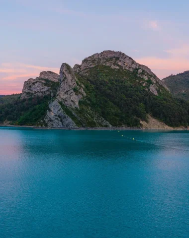 Le Lac de Castillon et son barrage